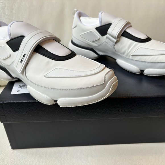 PRADA MEN'S CLOUDBUST SNEAKERS IN WHITE LEATHER - 10 UK (New in Box) - Picture 2 of 6